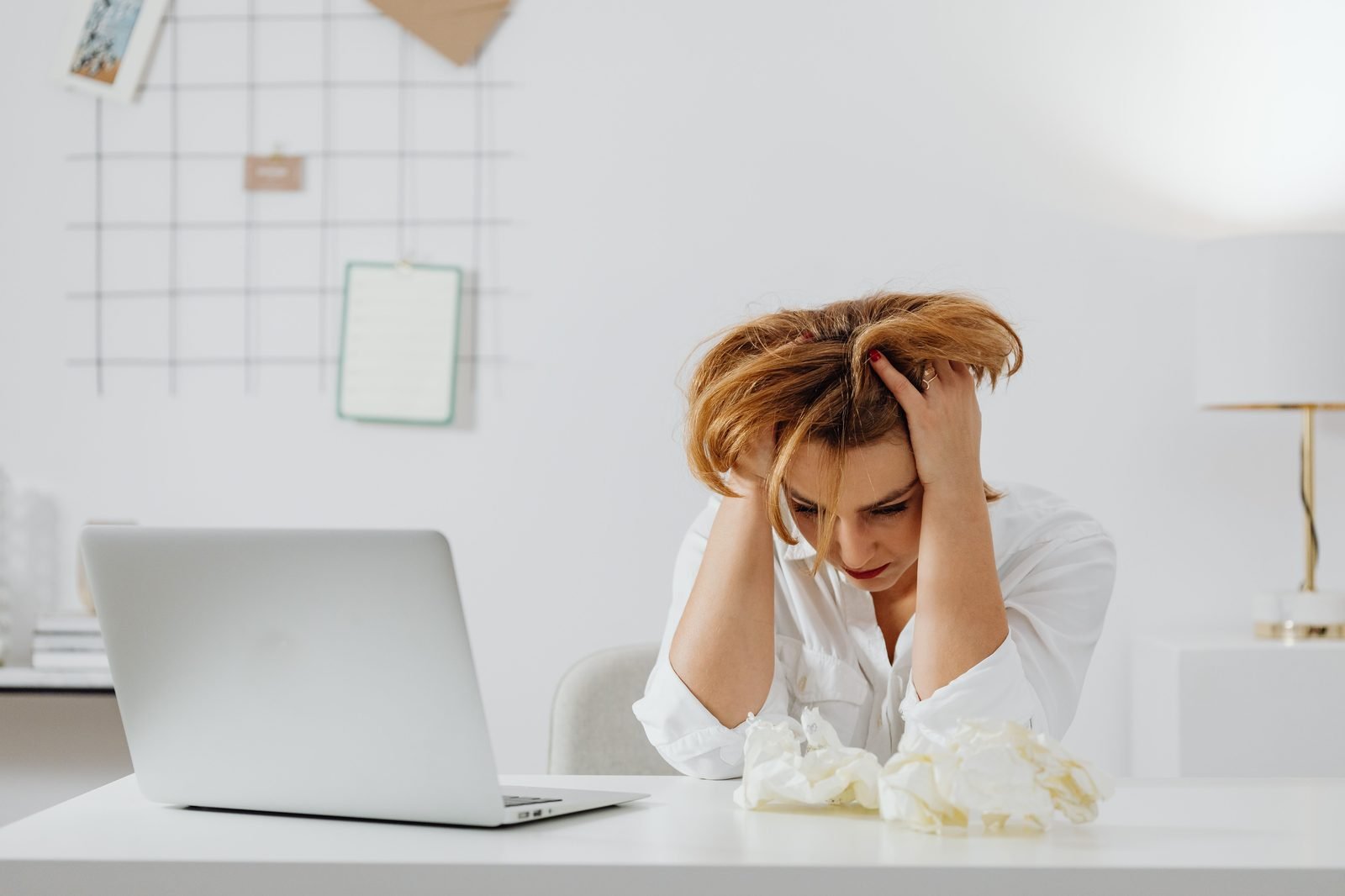 Exam stress at a laptop